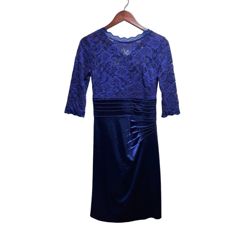 Muisol gorgeous deep blue chiffon and lace formal dress Size‎ Medium